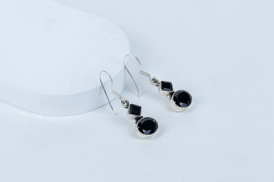 Black Onyx Teardrop Danglings in 92.5 Sterling Silver