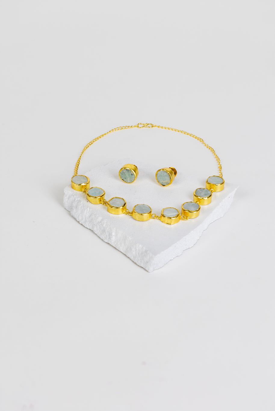 Aquamarine necklace set