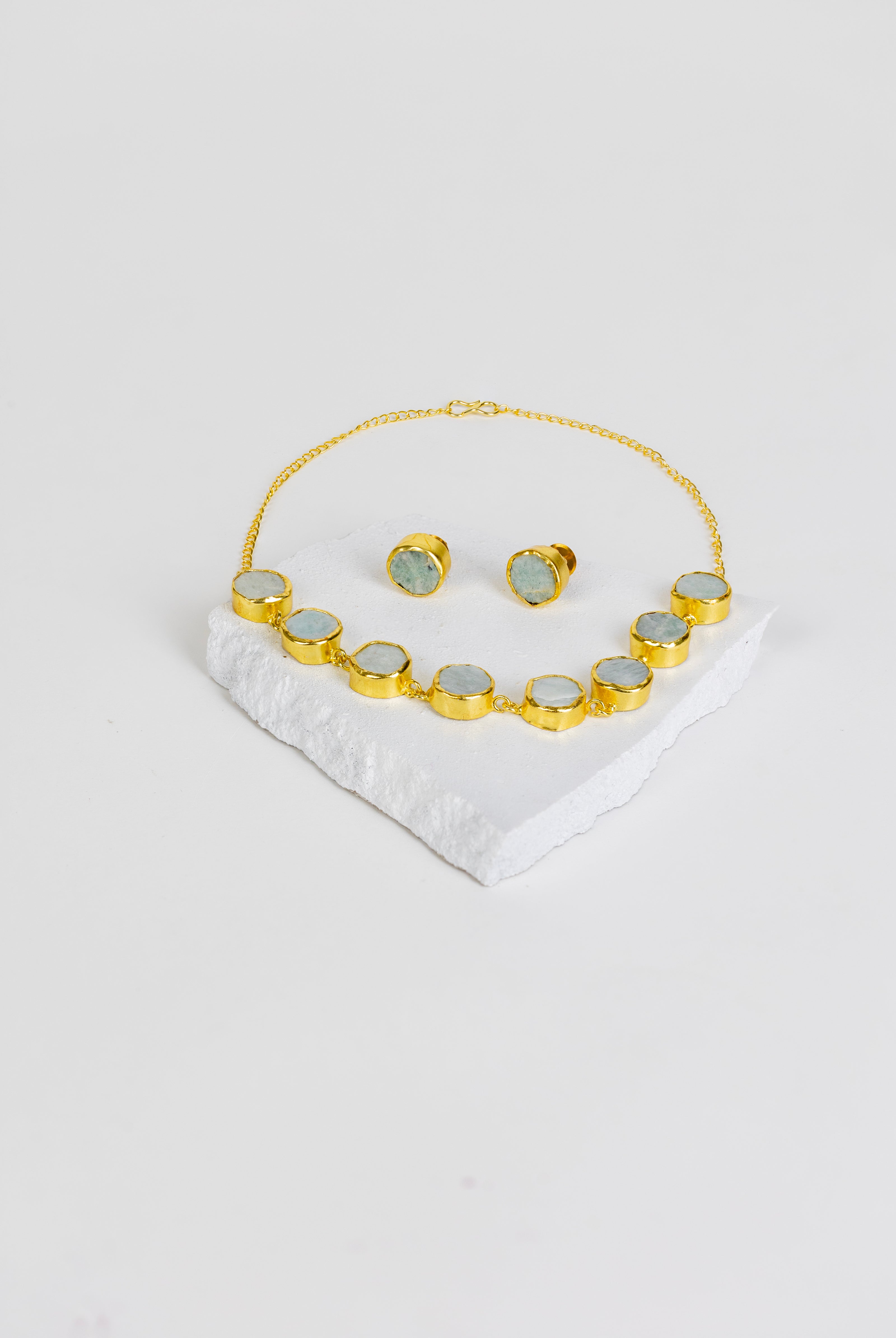 Aquamarine necklace set