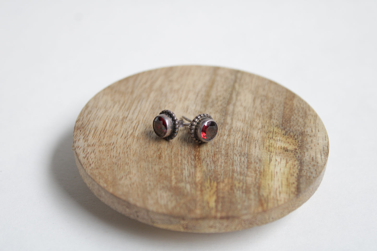 Garnet 92.5 Sterling Silver Round Studs Set