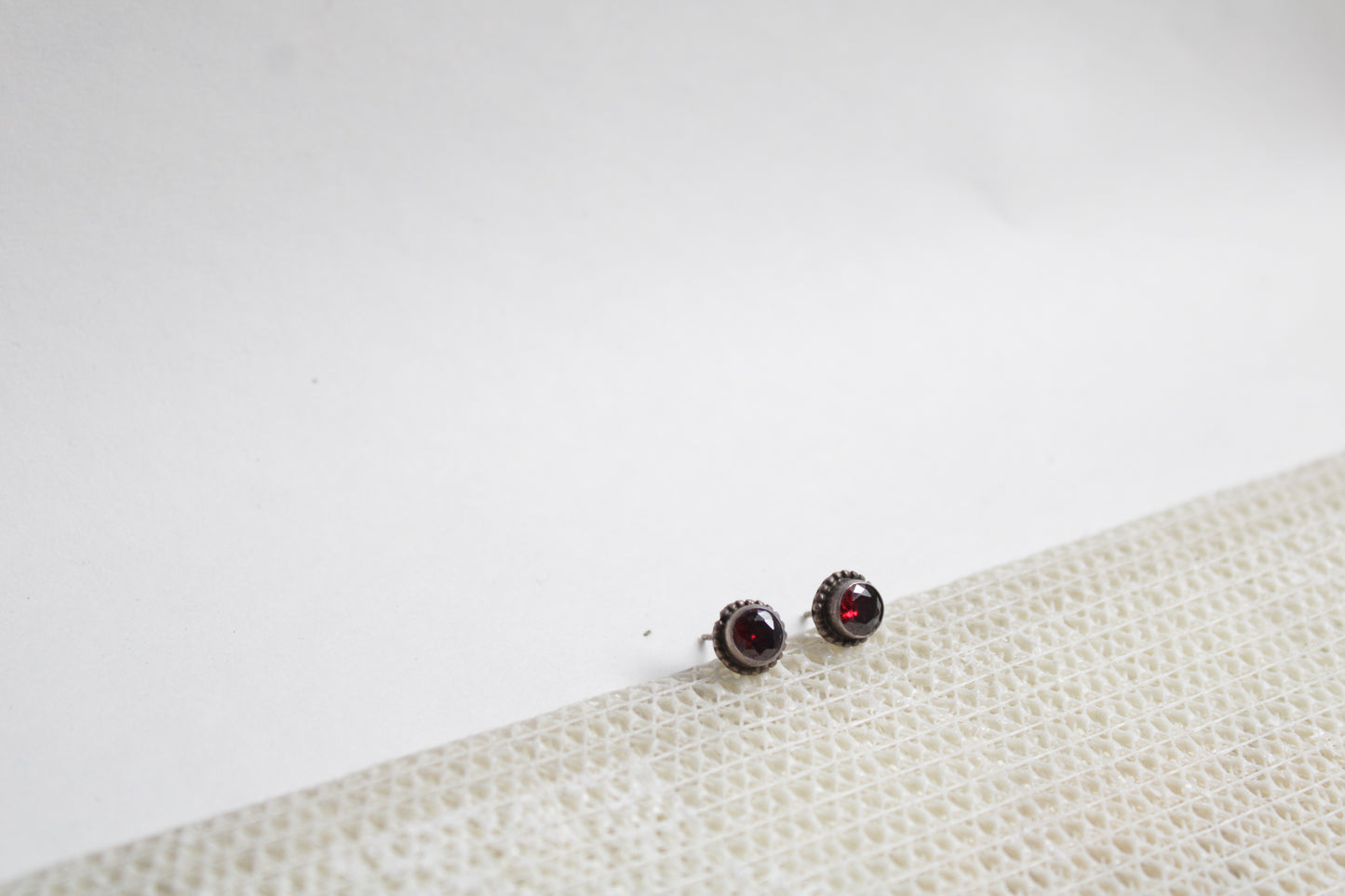Garnet 92.5 Sterling Silver Round Studs Set