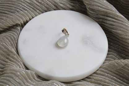 92.5 Sterling Silver Moonstone Drop Pendant
