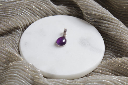 92.5 Sterling Silver Amethyst Drop Pendant