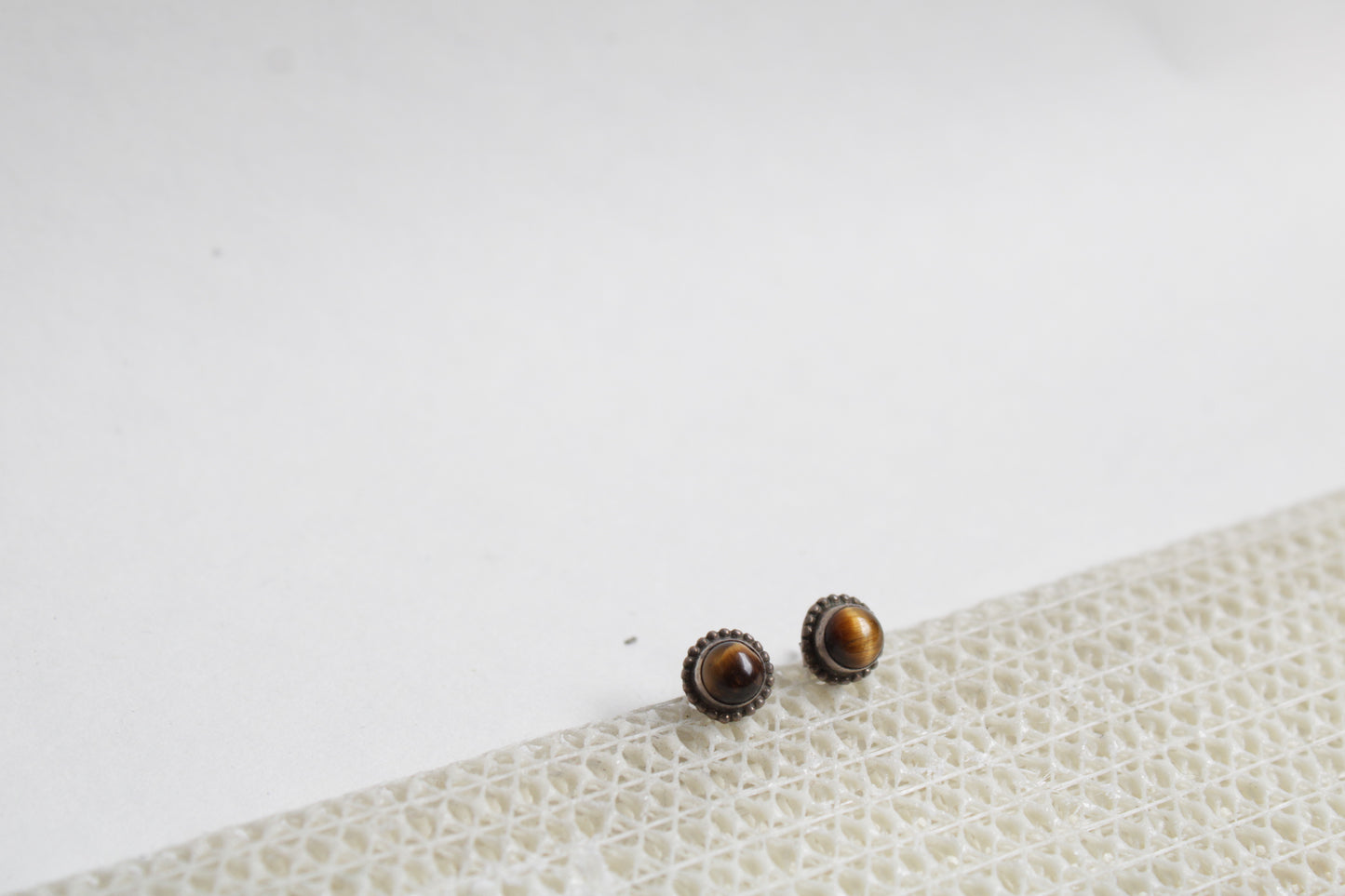 Tigers Eye 92.5 Sterling Silver Round Studs Set