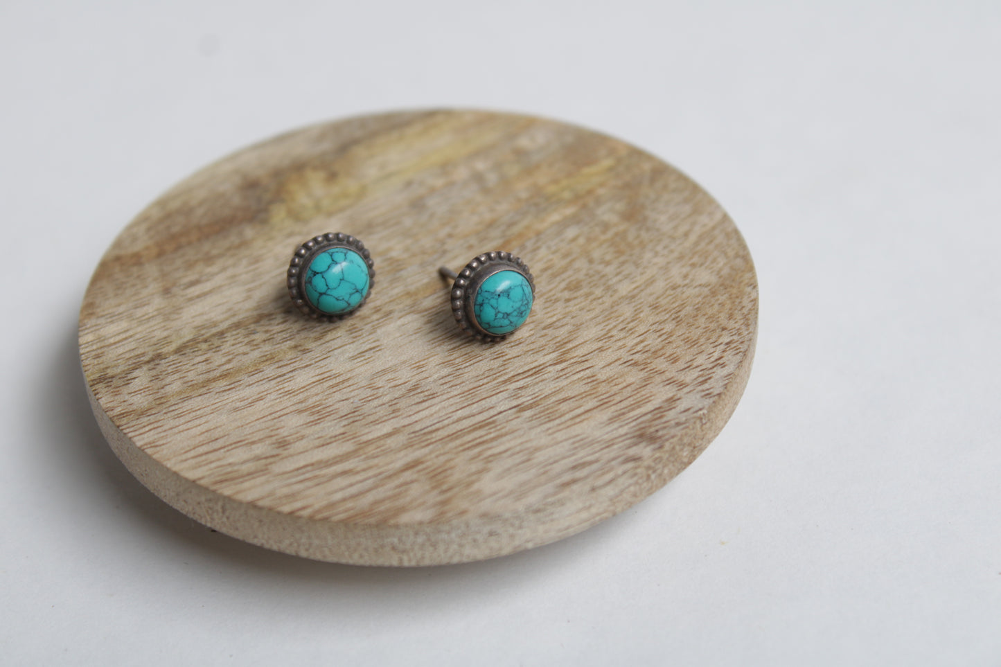 Turquoise 92.5 Sterling Silver Round Studs Set