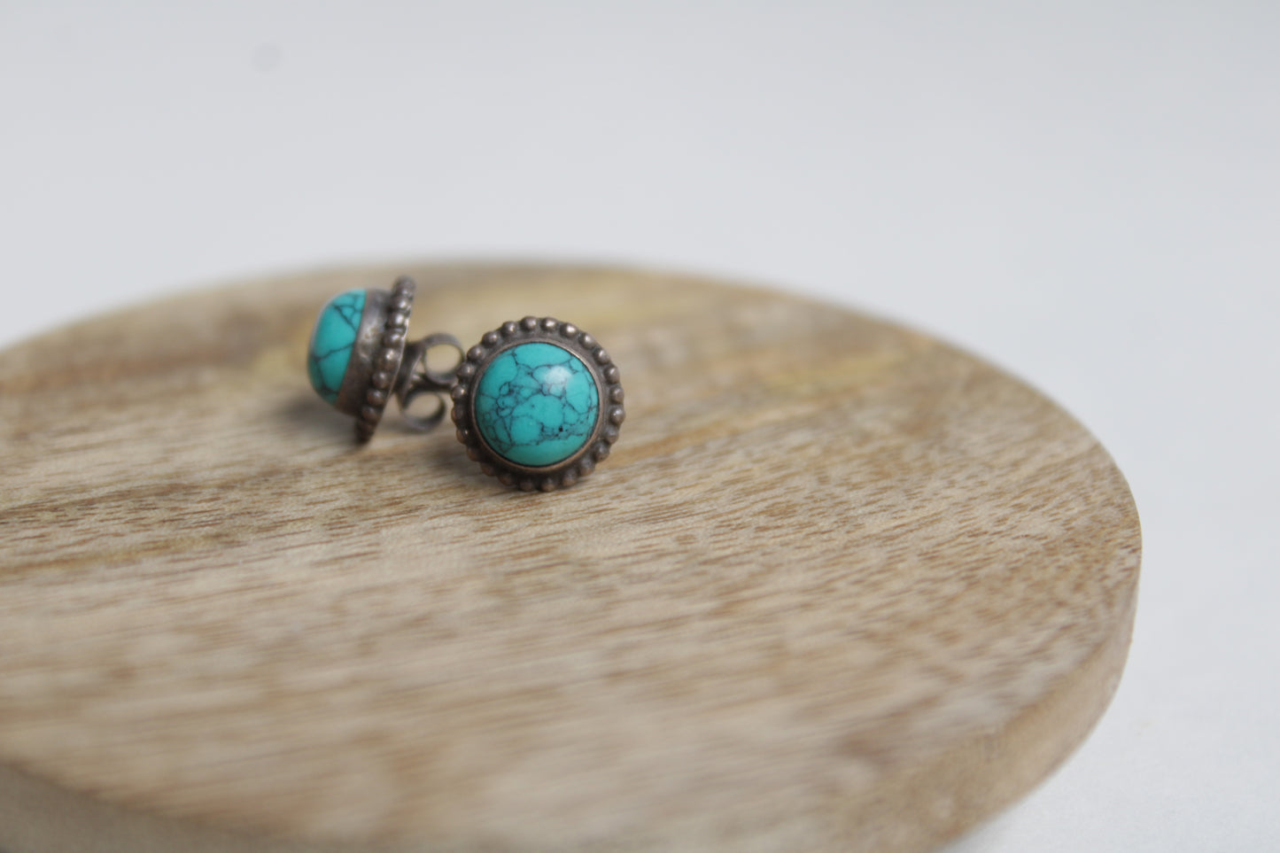 Turquoise 92.5 Sterling Silver Round Studs Set
